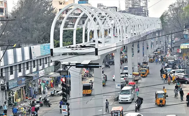 Mehdipatnam Sky Walk  - Sakshi