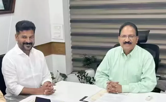 Telangana Ex DGP Mahender Reddy As TSPSC New Chairman - Sakshi