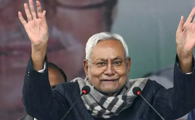 Nitish Kumar May Take Oath As JD(U) BJP Government Chief Minister - Sakshi