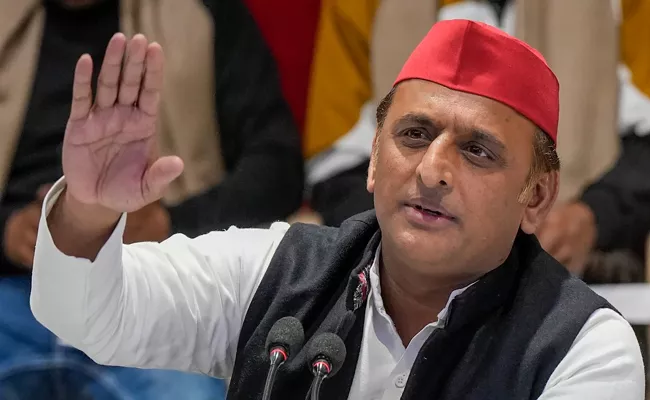 India alliance: Samajwadi Party offers 11 Lok Sabha seats to Congress in UP - Sakshi