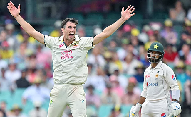 Aus Vs Pak 3rd Test Day 1: Cummins 5 Wickets Jamal Fight Back Pak 313 All Out - Sakshi