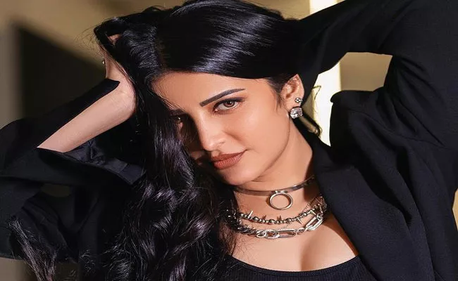 Shruti Haasan Says She Has Been A Pan Indian Actor For More Than A Decade - Sakshi