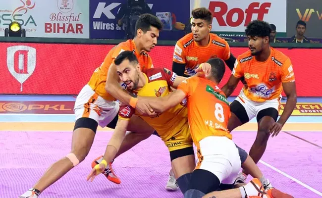 Pro Kabaddi League 2024: Puneri Paltan Beat Telugu Titans In Match No 97 - Sakshi