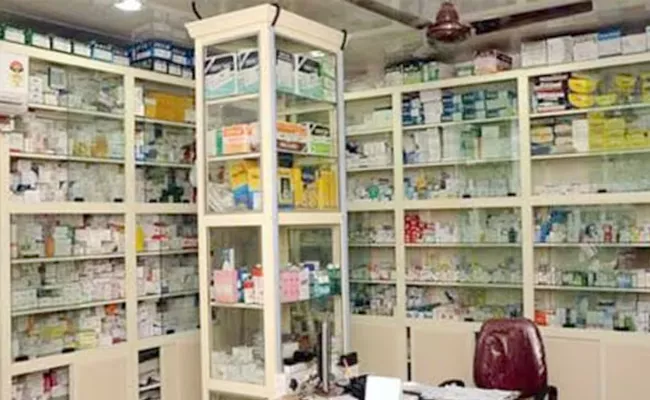 SOT Police Raids On LB Nagar Zone Medical Shops - Sakshi