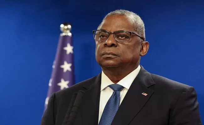 USA Defense Secretary Lloyd Austin hospitalized - Sakshi