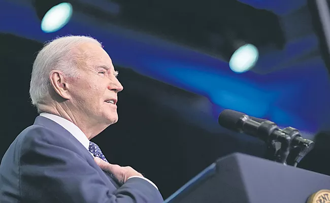 USA: Joe Biden hits out at poor memory claims - Sakshi