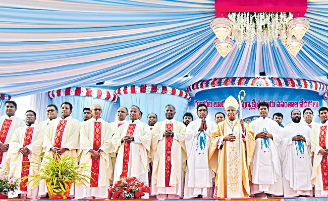 Gunadala Mary Matha Utsavam - Sakshi