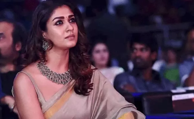 Nayanthara And Vetrimaaran Movie Plan - Sakshi