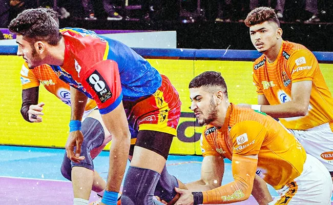 PKL 10: Puneri Paltan Tops Table Play Offs To Be Held In Hyderabad - Sakshi