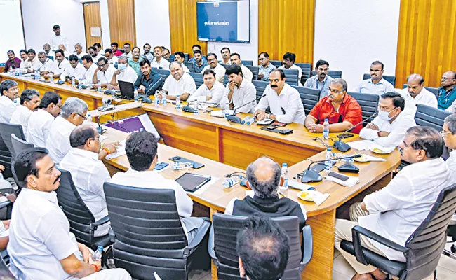 Ministerial sub committee discussion with trade unions - Sakshi