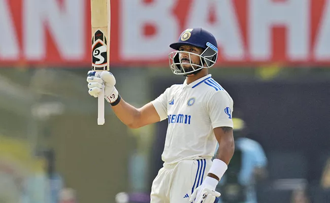 Dhruv Jurel powers India to 307 against England - Sakshi