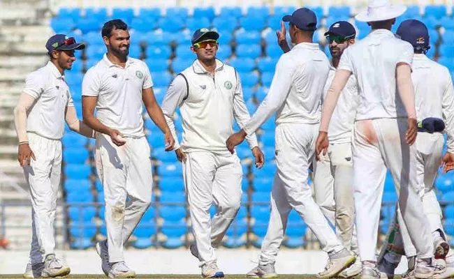 Ranji Trophy 2024: Vidarbha Enters Semi Finals By Beating Karnataka In 1st Quarter Final - Sakshi