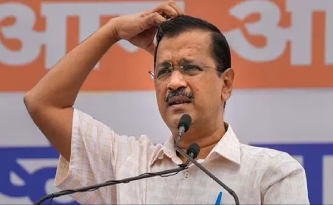 Delhi Police serves notice to Arvind Kejriwal over MLAs poaching claims - Sakshi