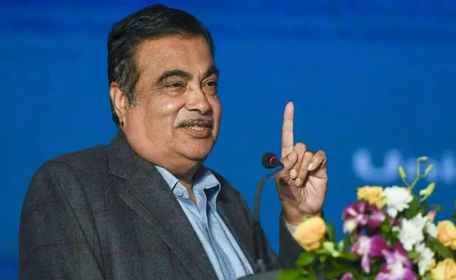 Union minister Nitin Gadkari Interesting Comments Over Politics - Sakshi