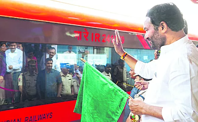 Second Vande Bharat between Secunderabad and Visakha - Sakshi