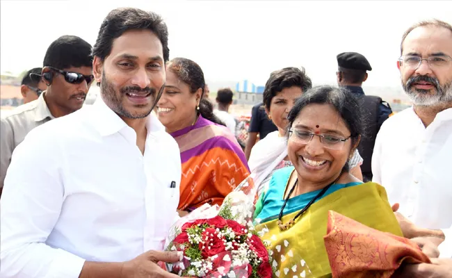 CM YS Jagan Nandyal Kurnool Districts Tour Live Updates Telugu - Sakshi