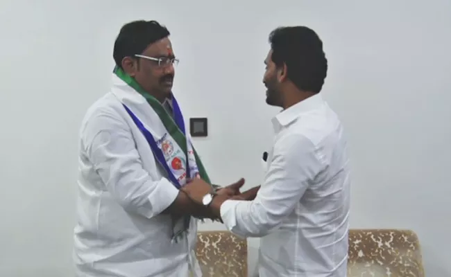 Former Tadepalligudem MLA Nani Joins YSRCP - Sakshi