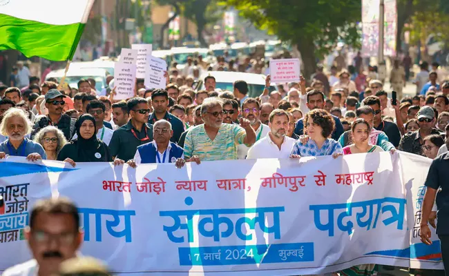 Actor Swara Bhasker Joins Rahul Gandhi Nyay Sankalp Padyatra - Sakshi