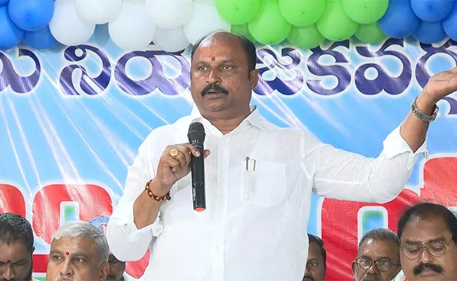 Adapa Seshu Comments At YSRCP Kapu Athmeeya Sammelanam - Sakshi