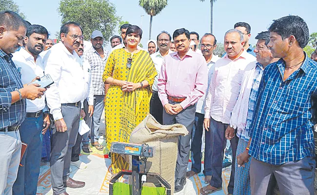 Yasangi grain purchases started - Sakshi