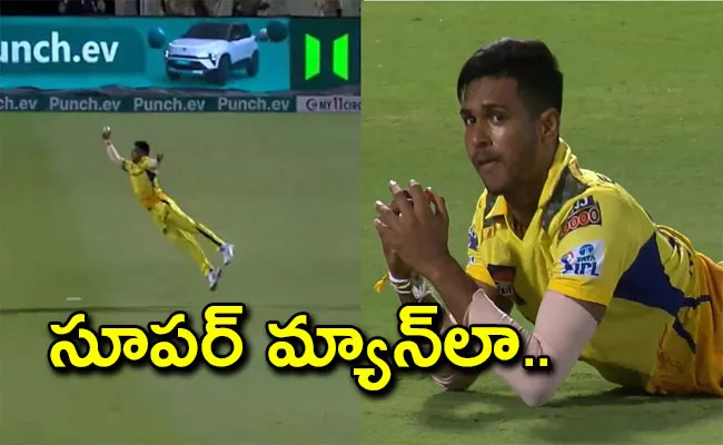 Matheesha Pathirana leaves David Warner frozen with mind-numbing catch - Sakshi