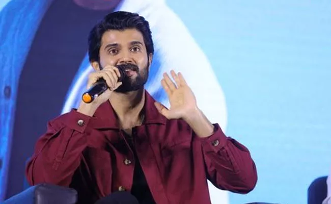 Vijay Devarakonda Charge Huge Remuneration For Family Star Movie - Sakshi