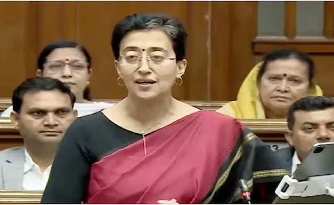 Kejriwal Government Atishi Marlena 1000 Rupees to Every Women - Sakshi