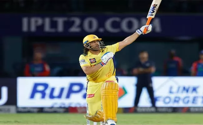 IPL 2024 DC VS CSK: 128 DB Roars Heard When Dhoni Hits Boundary On First Ball, Highest Peak Roars In This IPL - Sakshi