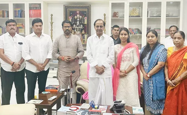 KCR Announce Niveditha as BRS candidate for Cantonment by Election  - Sakshi