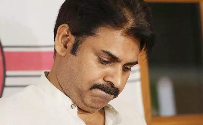 Ec notices to janasena chief pawan kalyan - Sakshi