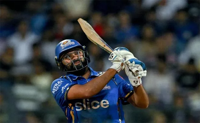 IPL 2024 MI VS RCB: Rohit Sharma Completed 100 Sixes At Wankhede In T20s - Sakshi