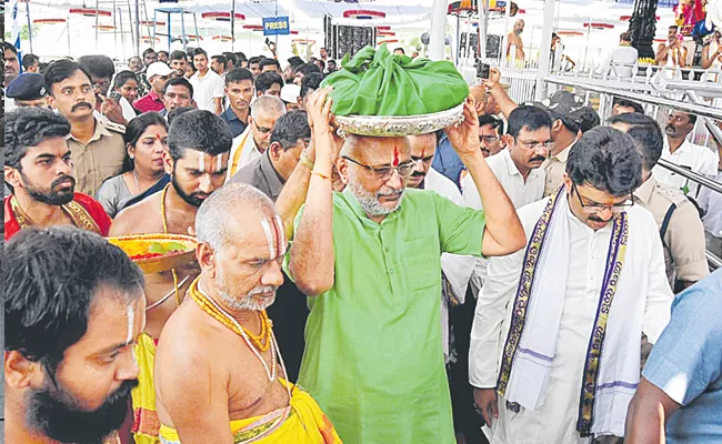 Bhadrachalam Sri Sitaramachandra Swamys coronation festival - Sakshi