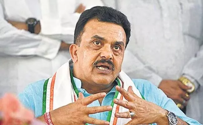 Sanjay Nirupam expelled by Congress for 6 years - Sakshi