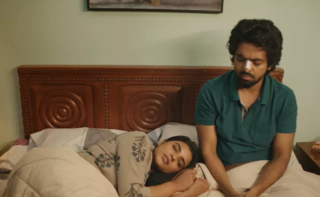 GV Prakash Kumar, Aishwarya Rajesh DeAr Movie Telugu Trailer Released - Sakshi