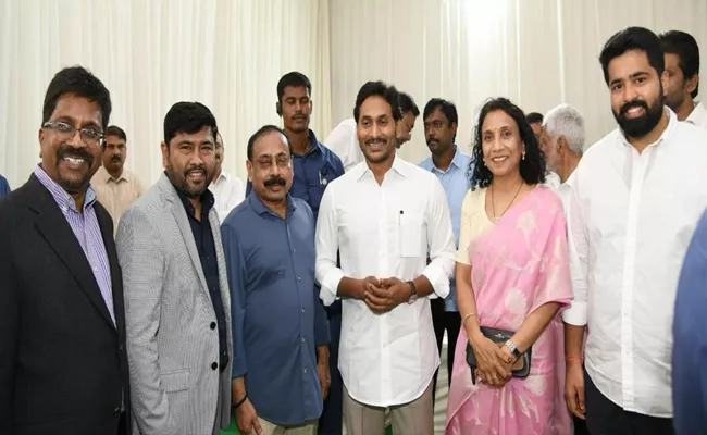 ATA Leadership Team Inviting AP CM YS Jagan Mohan Reddy For ATA Conference - Sakshi