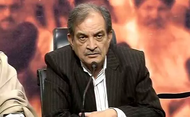 Ex-union Minister Birender Singh Quits Bjp, To Join Congress - Sakshi