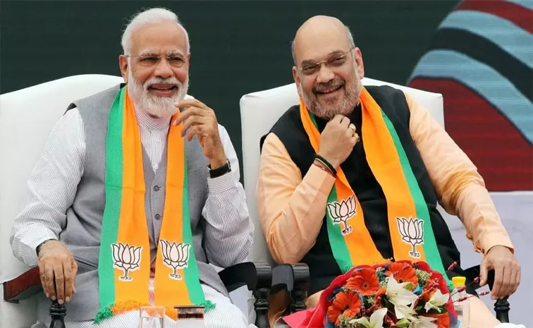 Pm Modi Won't Be Replaced After 75 : Amit Shah Clarifies