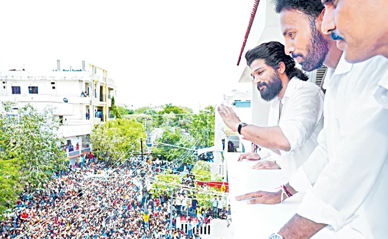 Film actor Allu Arjun supports YSRCP candidate Nandyala