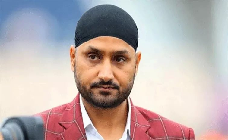 Harbhajan Singh shows interest in coaching Indian cricket team