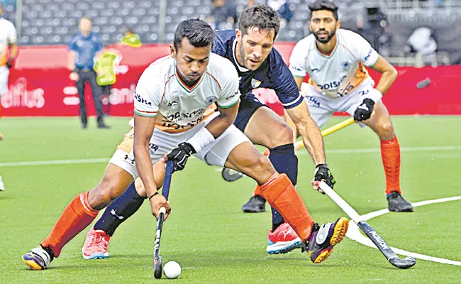 Indian Men's Team Wins International Hockey Shootout