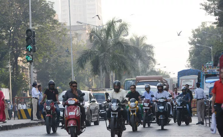 Lane for Two Wheelers to Reduce Accidents