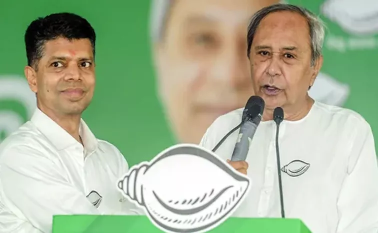 Naveen Patnaik responds on VK Pandian controlling BJD allegations