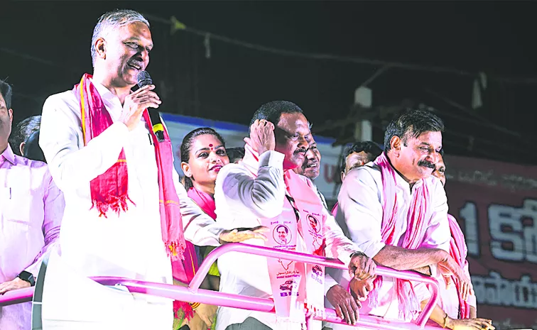 Harish Rao in Dubbaka Road Show