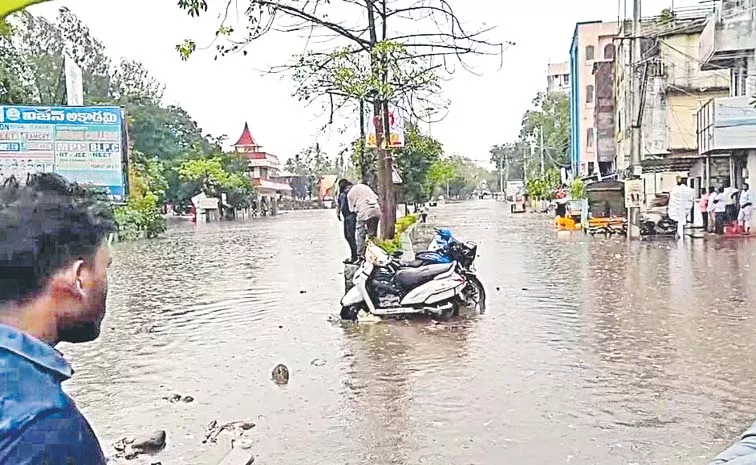 Seven killed in lightning strikes in Andhra Pradesh