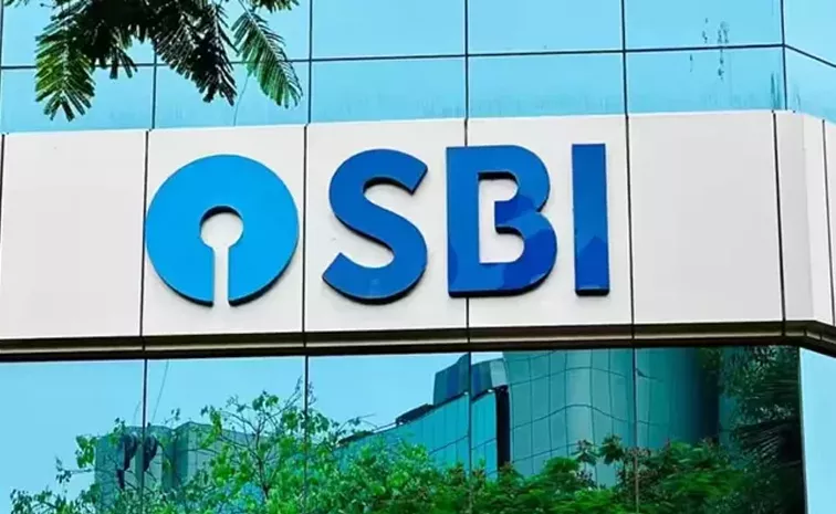 SBI Tells Man to Delete Pic of Branch Immediately