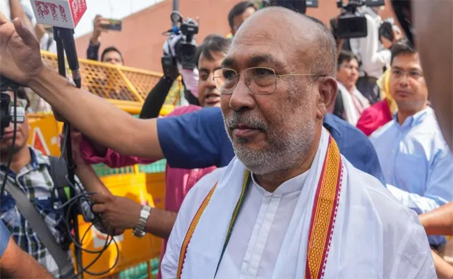 Manipur CM convoy attacked, one security person injured