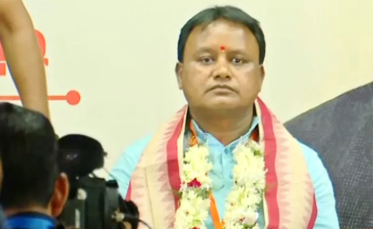 Tribal Leader Mohan Charan Majhi Is The New Cm Of Odisha