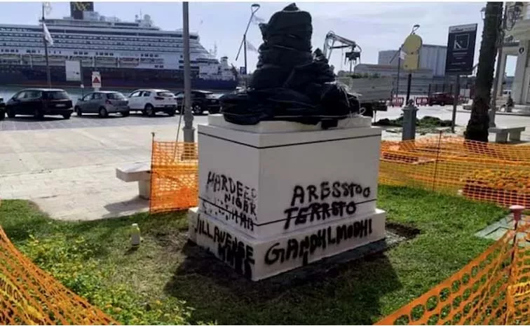 Mahatma Gandhi Bust Vandalised In Italy 