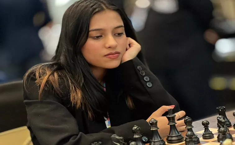 Indian Divya Deshmukh Wins World Junior Girls Chess Title