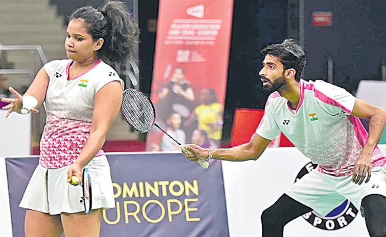 Sikki and Sumeet pair in the quarter final